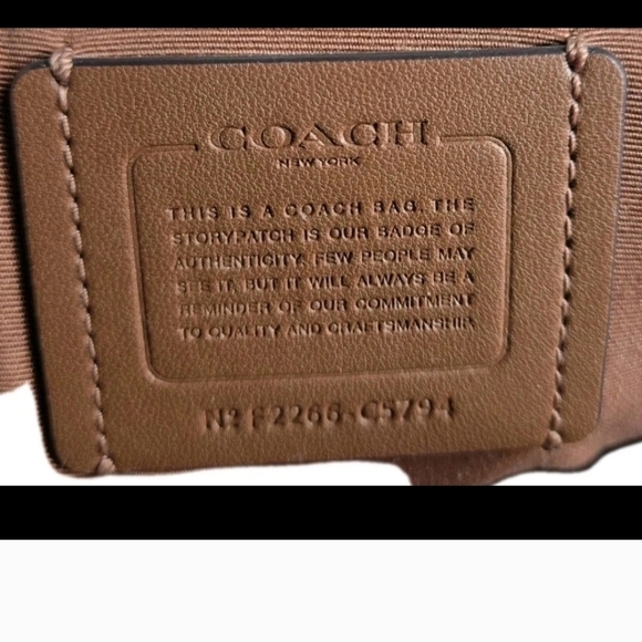 Coach Dempsey 29 Carryall Jacquard Stripe & Patch - Rainbow Multi EUC - Picture 3 of 12